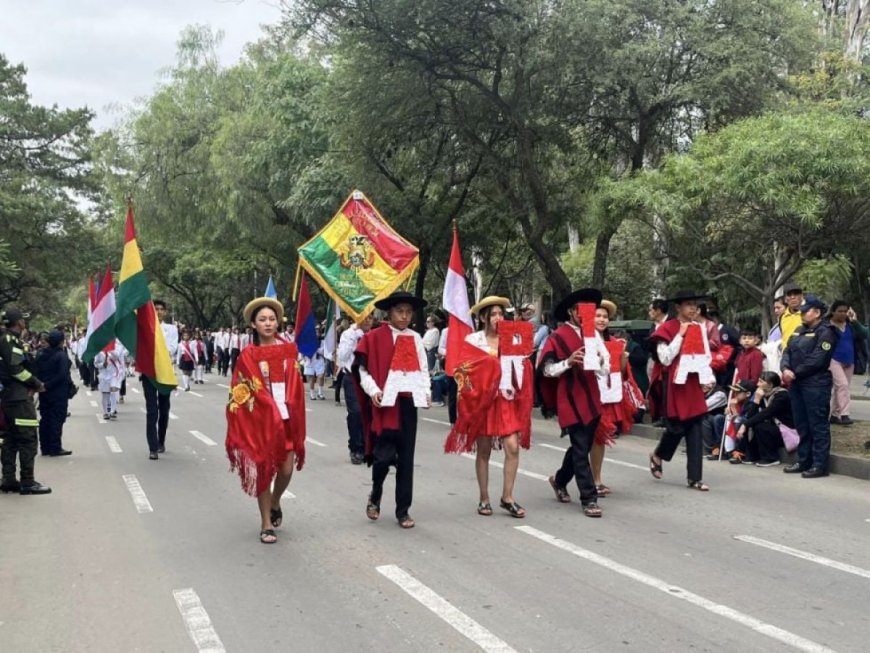 Tarija celebra el legado de los héroes de la Batalla de la Tablada con un desfile cívico militar