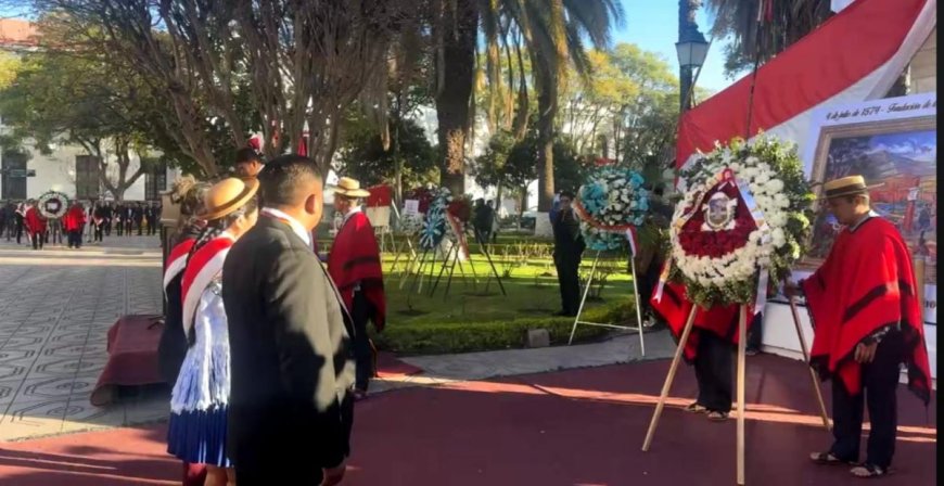 Con ofrenda floral, rinden homenaje a Tarija en su 450 aniversario