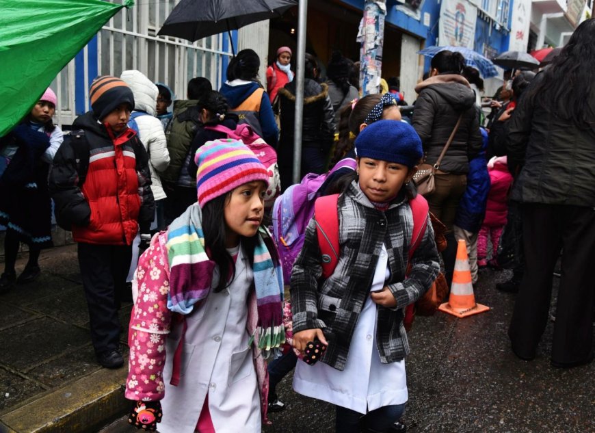 Bolivia Amplía Vacaciones de Invierno por Condiciones Climáticas y de Salud