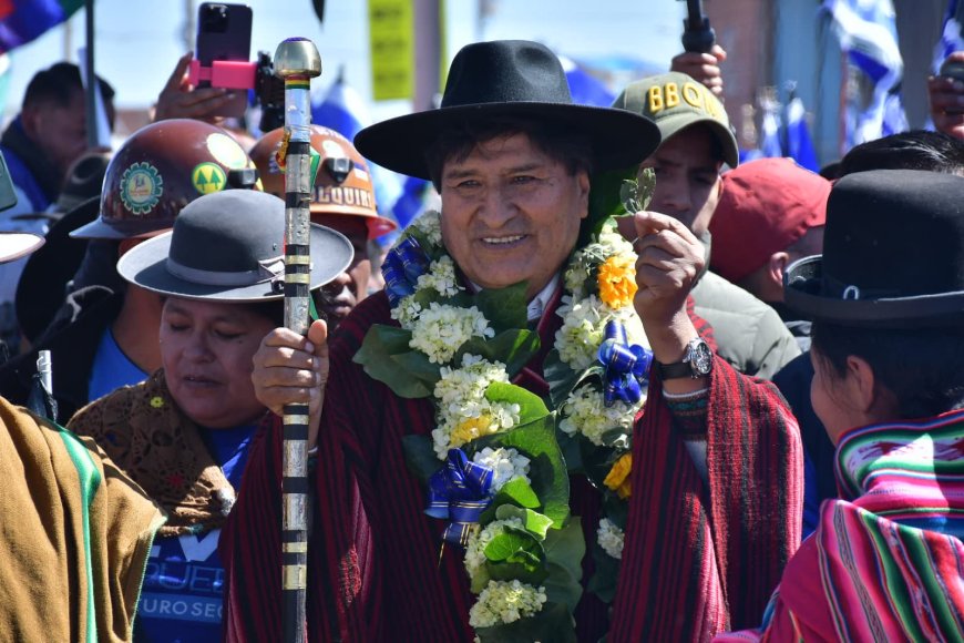 En El Alto, Morales pide ‘unidad para salvar Bolivia’ y critica gestión de Arce