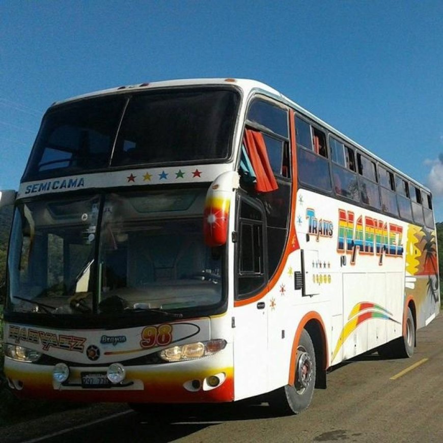 Nueva Irregularidad en Trans Narváez: Bus “Disfrazado” con Logo de Otra Empresa