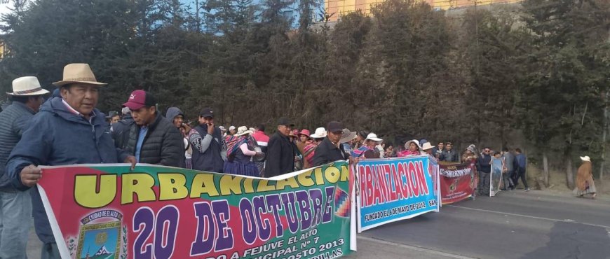 Fejuve de El Alto Bloquea la Autopista en Protesta por Datos del Censo y Subida de Precios