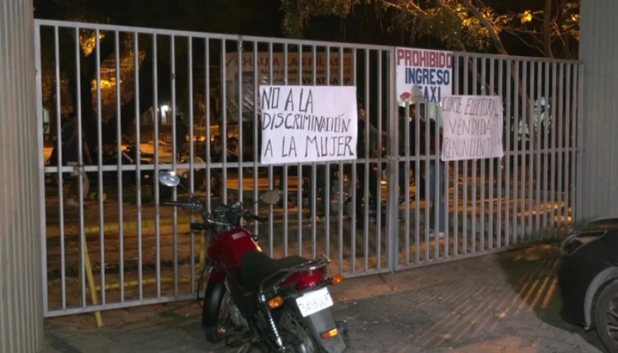 Universitarios toman campus de la UAGRM en protesta por irregularidades en elecciones estudiantiles