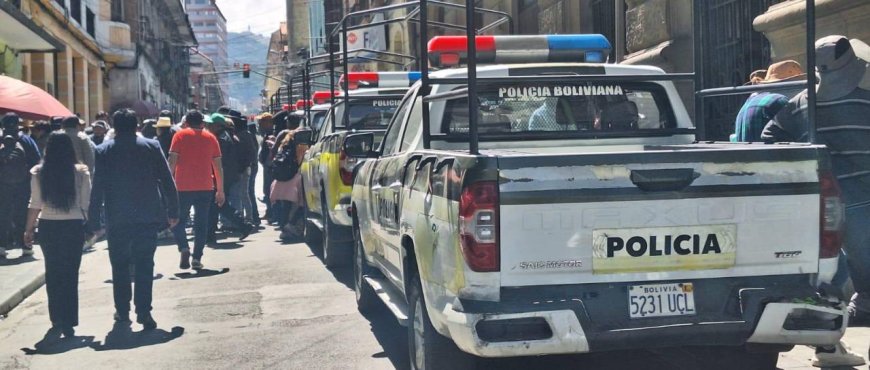 Refuerzan Seguridad en Plaza Murillo Ante Llegada de Marcha Evista Liderada por Evo Morales