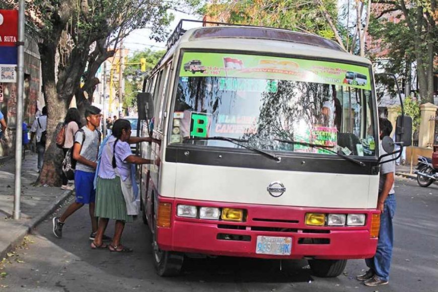 Transporte evalúa aumento de pasajes, proponen una tarifa de aproximadamente 4 bolivianos