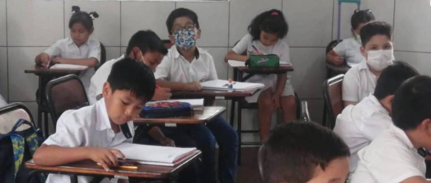 A pesar de la contaminación, se mantienen las clases presenciales en Santa Cruz