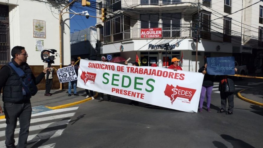 Trabajadores en salud exigen destitución del director del Sedes y dan 72 horas al gobernador