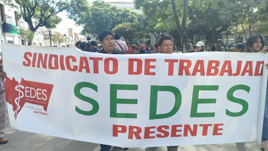 Trabajadores de Salud de Tarija inician paro de 48 horas exigiendo cambios en el Sedes