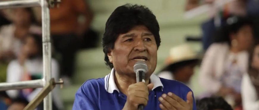 Evo Morales culpa a su “mal castellano” y revela uso de vehículos venezolanos tras presunto atentado