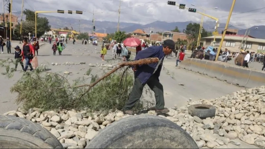 Sector productivo en Bolivia reporta pérdidas de $970 millones por bloqueos de caminos