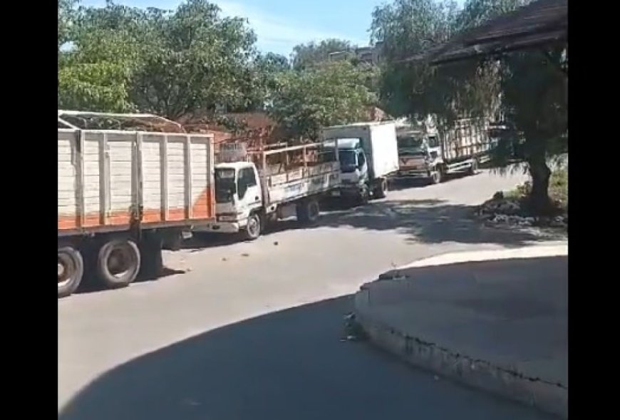 Persisten largas filas en estaciones de servicio de Tarija por escasez de combustible