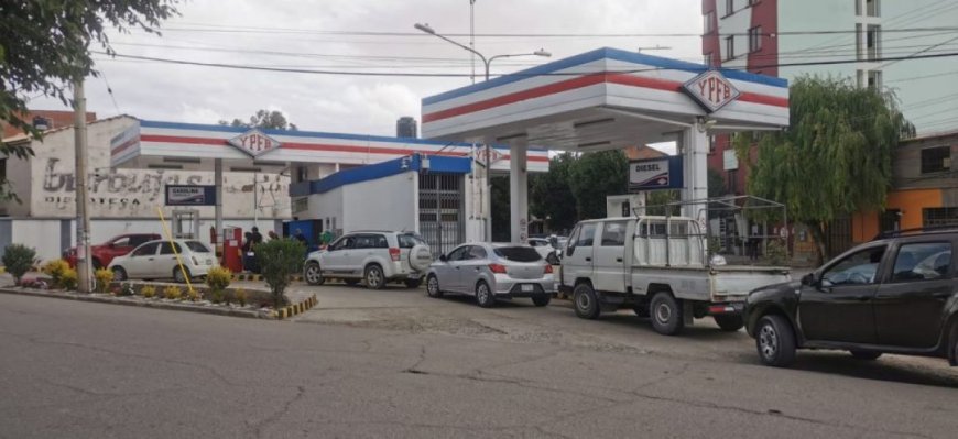 Importación privada de combustibles: impacto en precios y economía boliviana