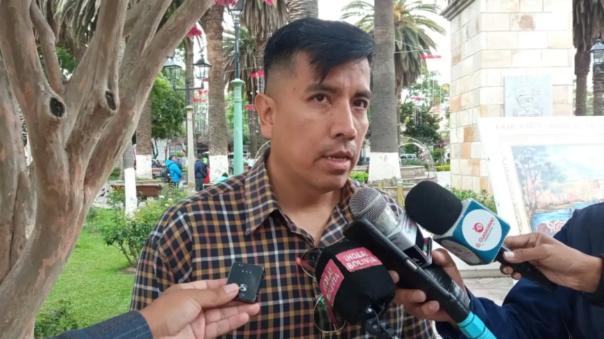 Economista de Tarija Advierte sobre Posible "Corralito Bancario" en Bolivia