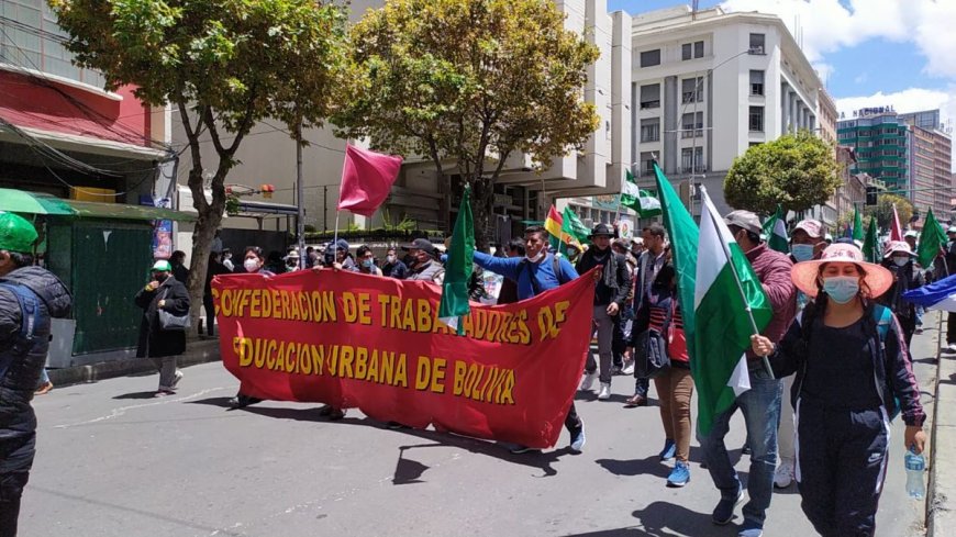 Maestros anuncian protestas para inicios de 2025 tras el Congreso de Educación en Tarija