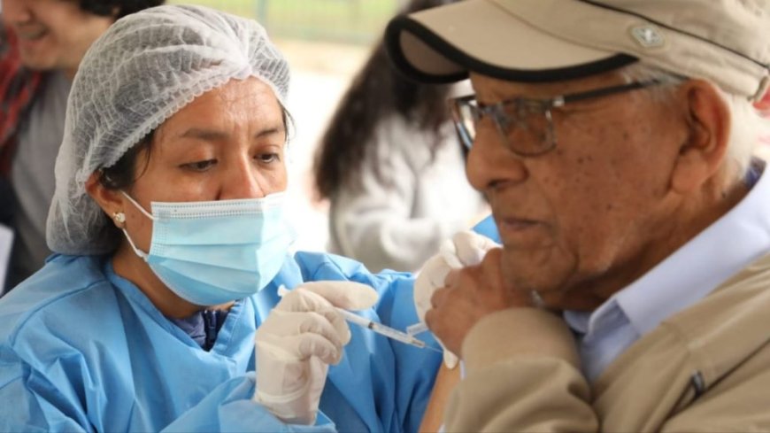 Gobierno insta a vacunar a niños y grupos de riesgo contra la influenza ante nuevos casos y muertes