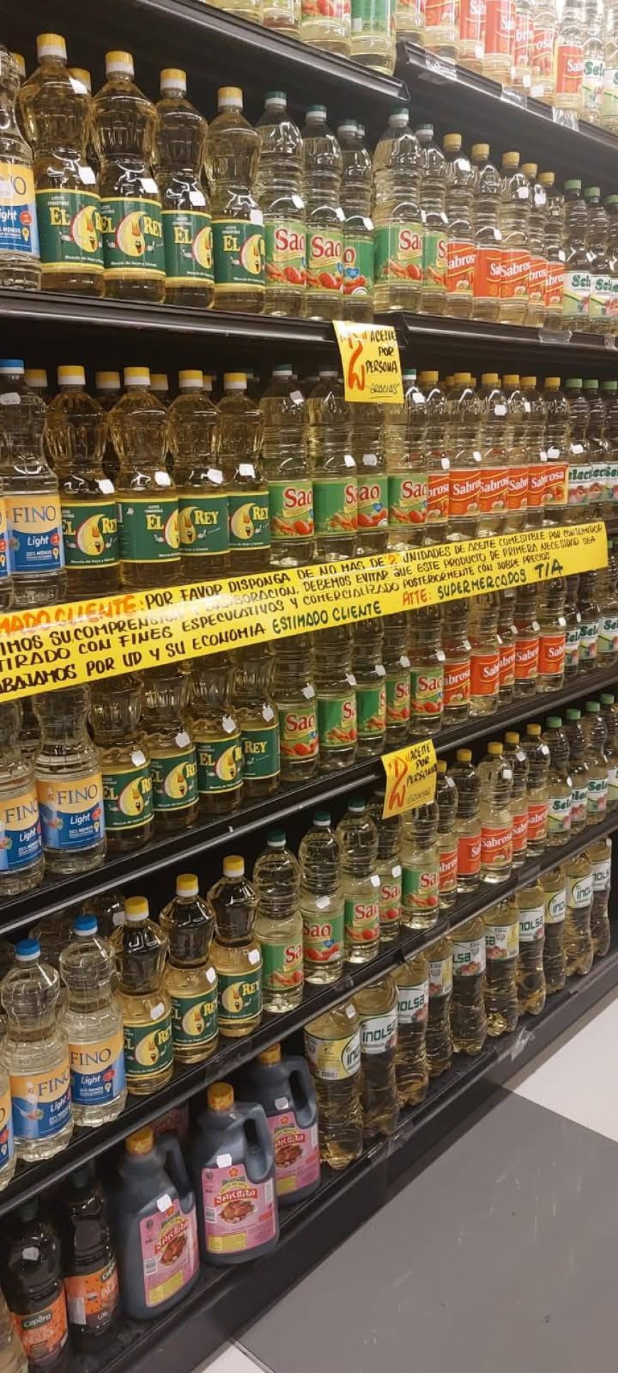 Municipio logra que mercados y supermercados ofrezcan aceite a precio regulado