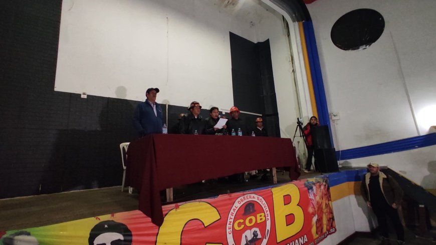 Huarachi confirma la Comisión de Poderes y descarta prórroga: Congreso de la COB se convocará en un plazo de hasta 120 días