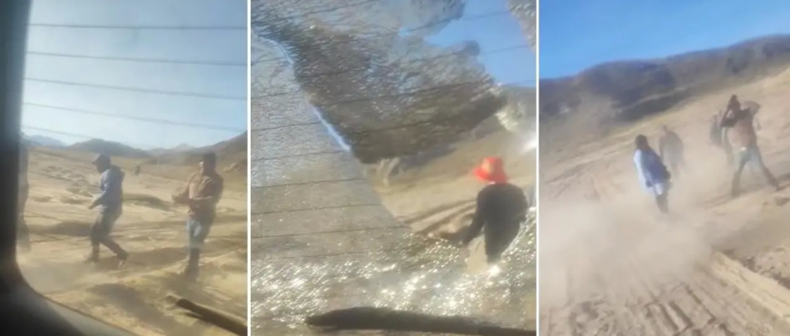 Bloqueadores evistas atacan vehículo con niños a bordo en la ruta Oruro - Potosí